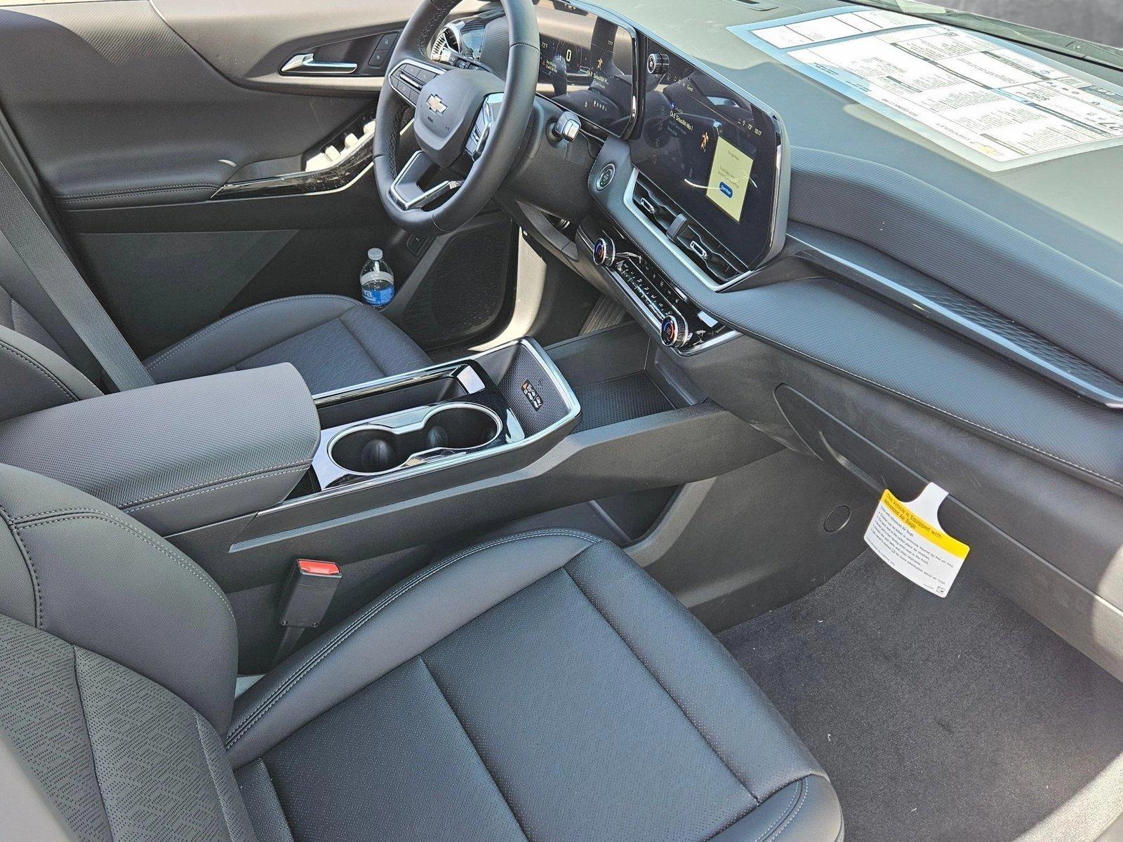 2025 Chevrolet Equinox Vehicle Photo in PEORIA, AZ 85382-3715
