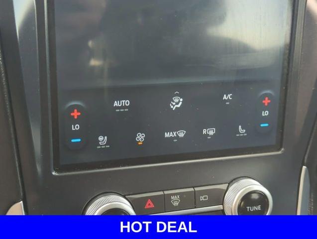 2022 Ford Edge Vehicle Photo in Merrillville, IN 46410