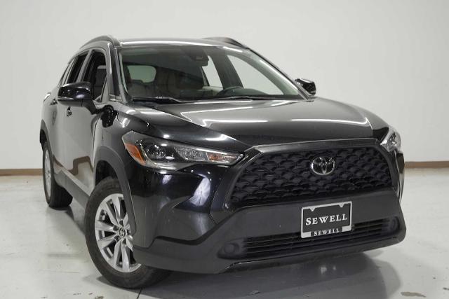 2022 Toyota Corolla Cross Vehicle Photo in GRAPEVINE, TX 76051