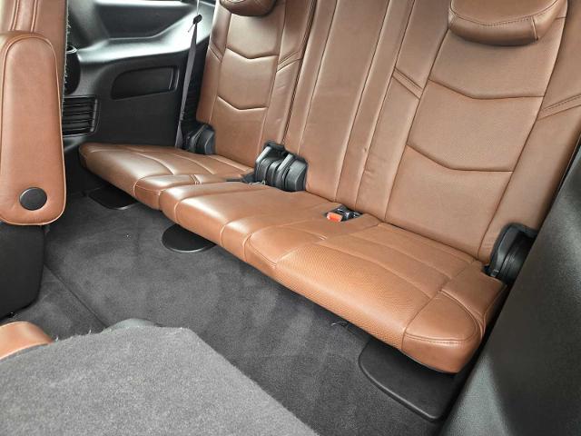 2020 Cadillac Escalade Vehicle Photo in DENTON, TX 76210-9321