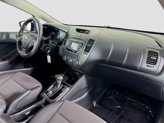 2017 Kia Forte Vehicle Photo in Puyallup, WA 98371