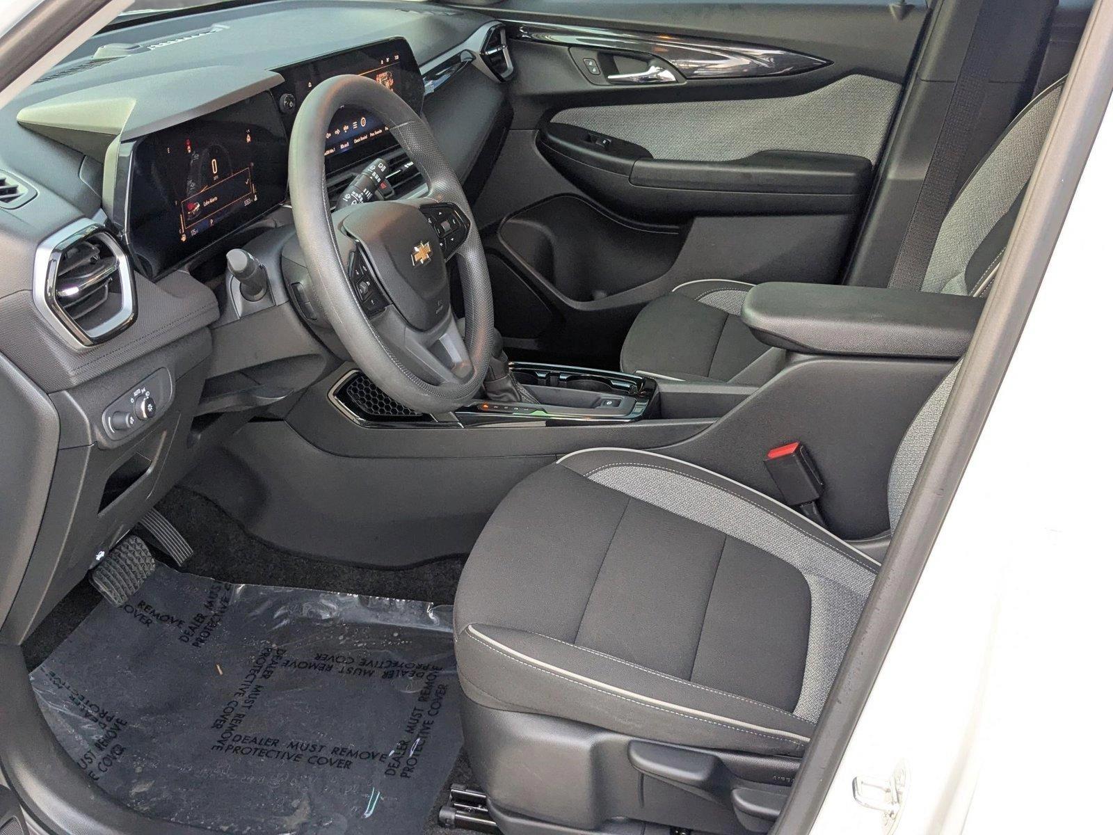 2024 Chevrolet Trailblazer Vehicle Photo in PEMBROKE PINES, FL 33024-6534