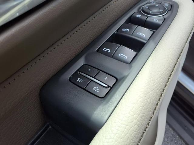 2021 GMC Yukon Vehicle Photo in HENDERSON, NC 27536-2966