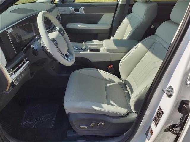 2025 Hyundai SANTA FE Vehicle Photo in Peoria, IL 61615