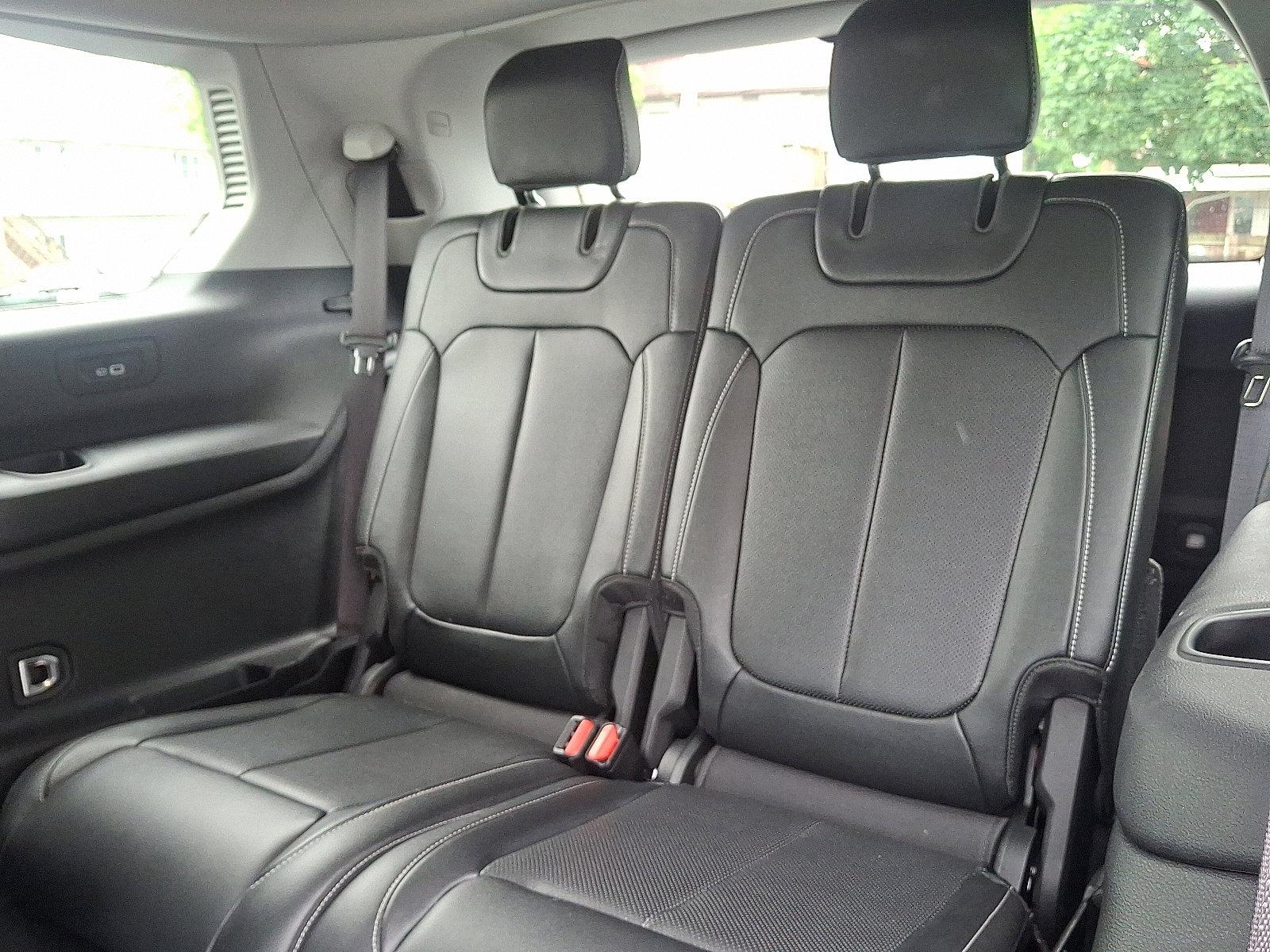2022 Jeep Grand Cherokee L Vehicle Photo in Harrisburg, PA 17111