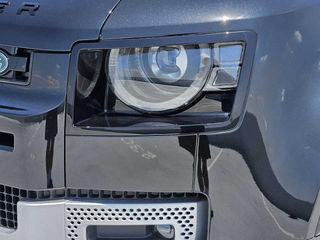 2025 Defender Vehicle Photo in AUSTIN, TX 78717