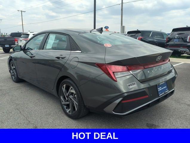 2024 Hyundai ELANTRA Vehicle Photo in Merrillville, IN 46410