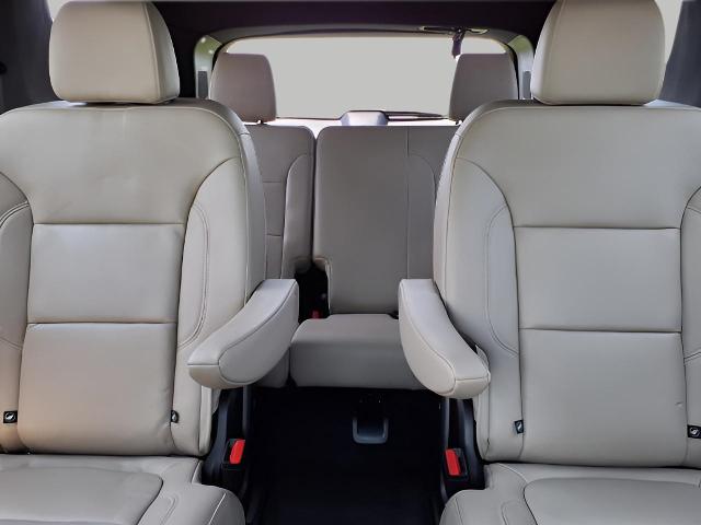 2022 Chevrolet Traverse Vehicle Photo in Oshkosh, WI 54904