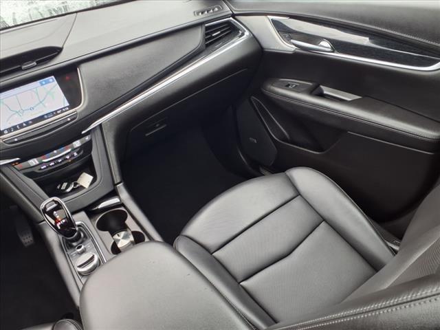 2022 Cadillac XT5 Vehicle Photo in SMITHTOWN, NY 11787-5023