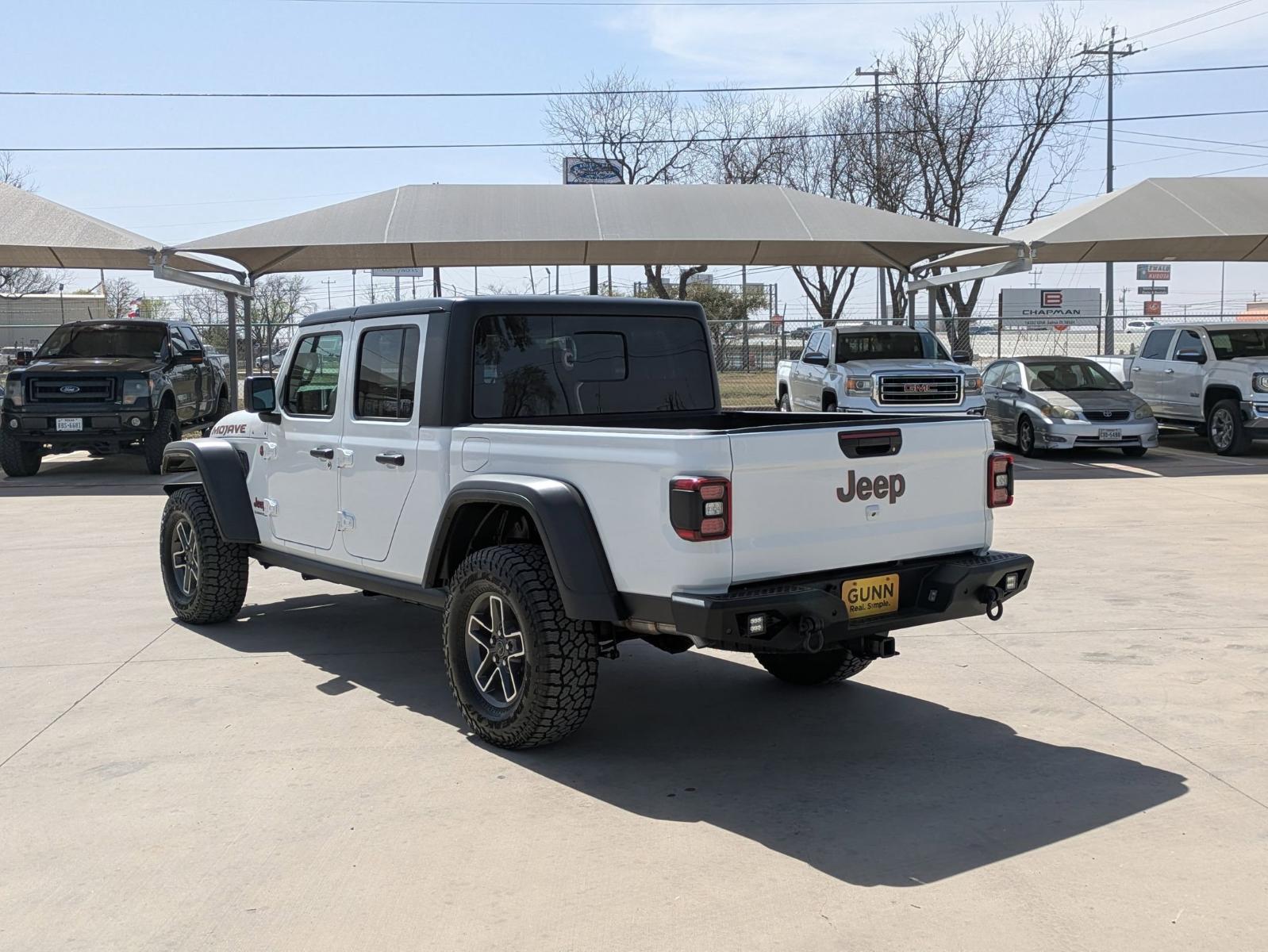 2024 Jeep Gladiator Vehicle Photo in SELMA, TX 78154-1460