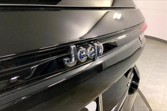 2024 Jeep Grand Cherokee Vehicle Photo in Kansas City, MO 64114
