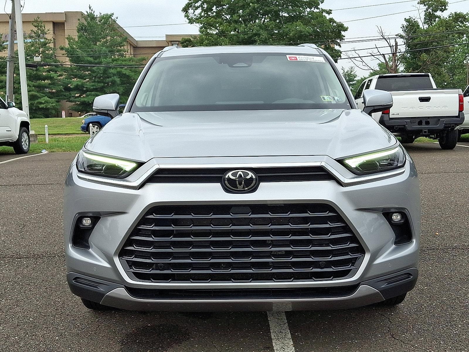 2024 Toyota Grand Highlander Vehicle Photo in Trevose, PA 19053