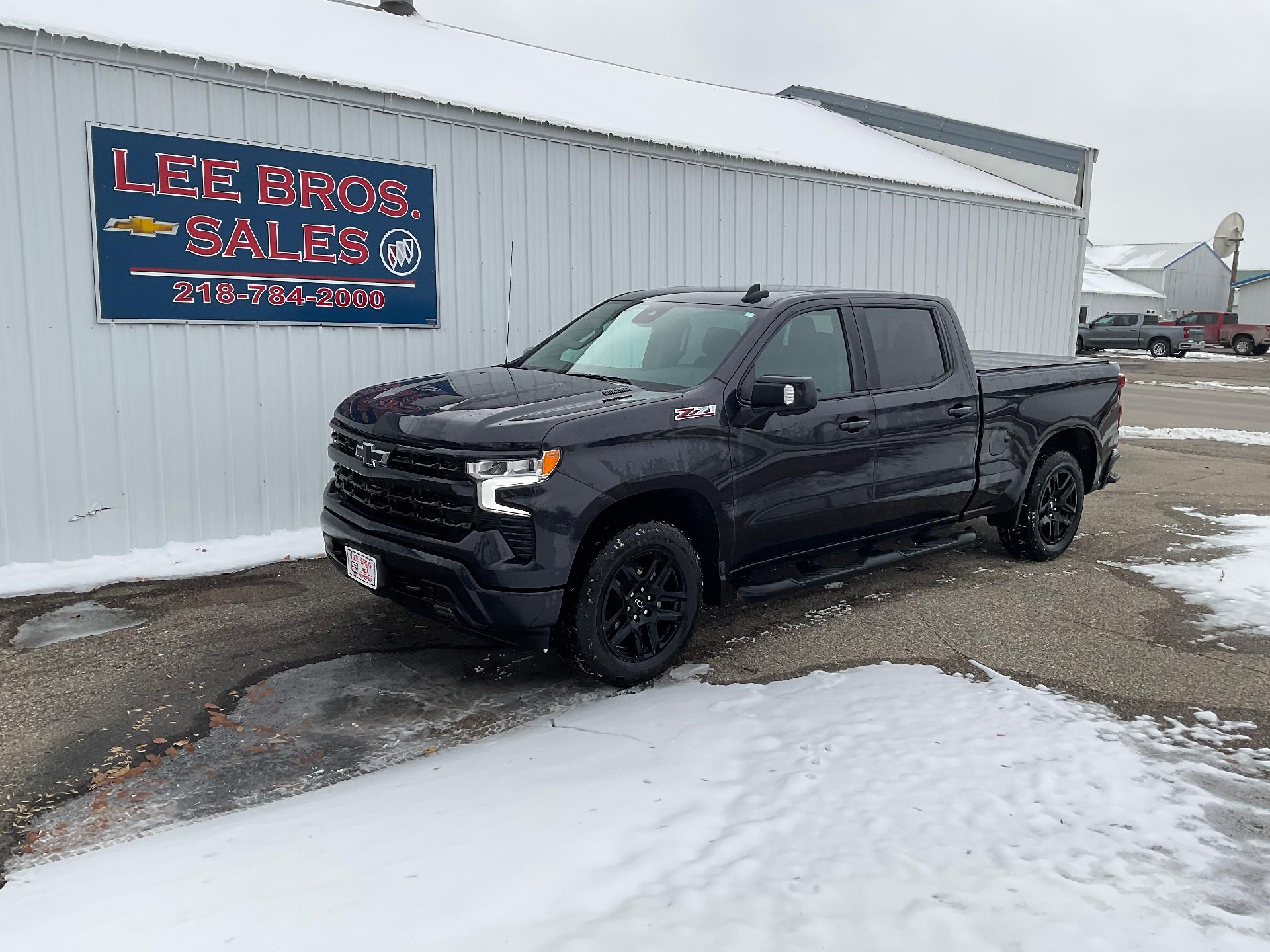 Used 2022 Chevrolet Silverado 1500 RST with VIN 3GCUDEET2NG682579 for sale in Ada, Minnesota