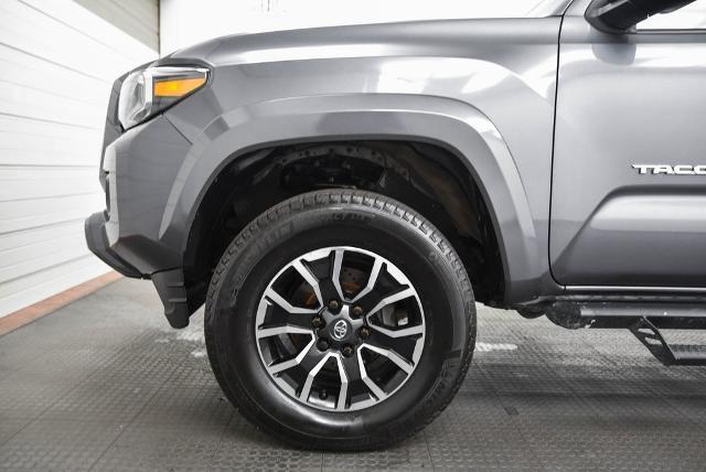 2022 Toyota Tacoma 4WD Vehicle Photo in Akron, OH 44312