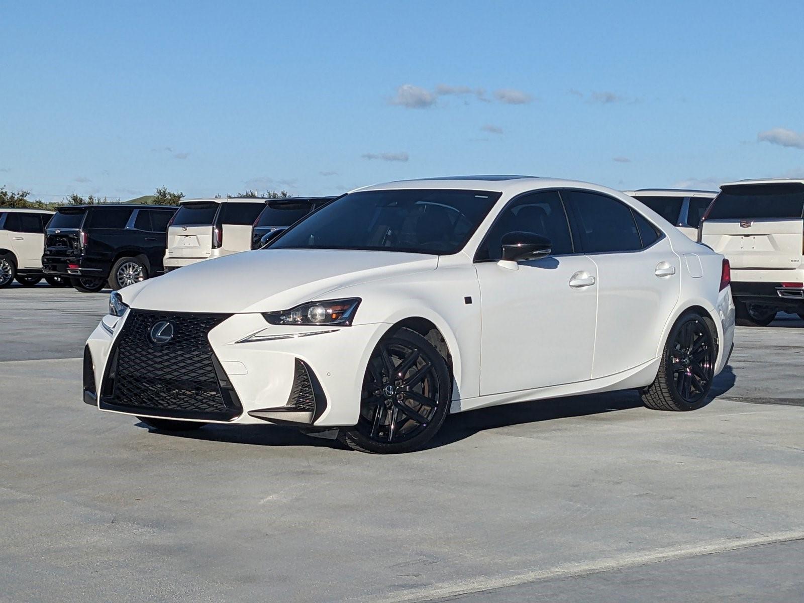 2020 Lexus IS Vehicle Photo in WEST PALM BEACH, FL 33407-3296