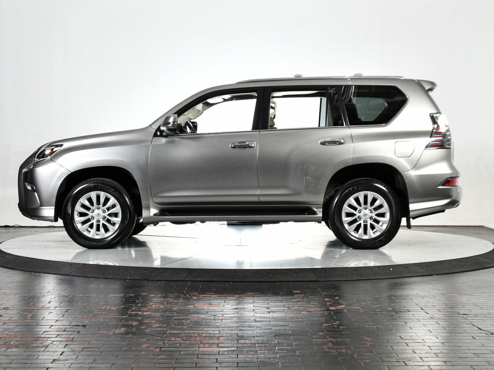 2022 Lexus GX 460 Vehicle Photo in DALLAS, TX 75235