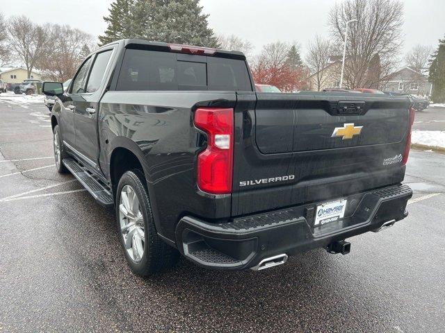 2025 Chevrolet Silverado 1500 Vehicle Photo in SAUK CITY, WI 53583-1301