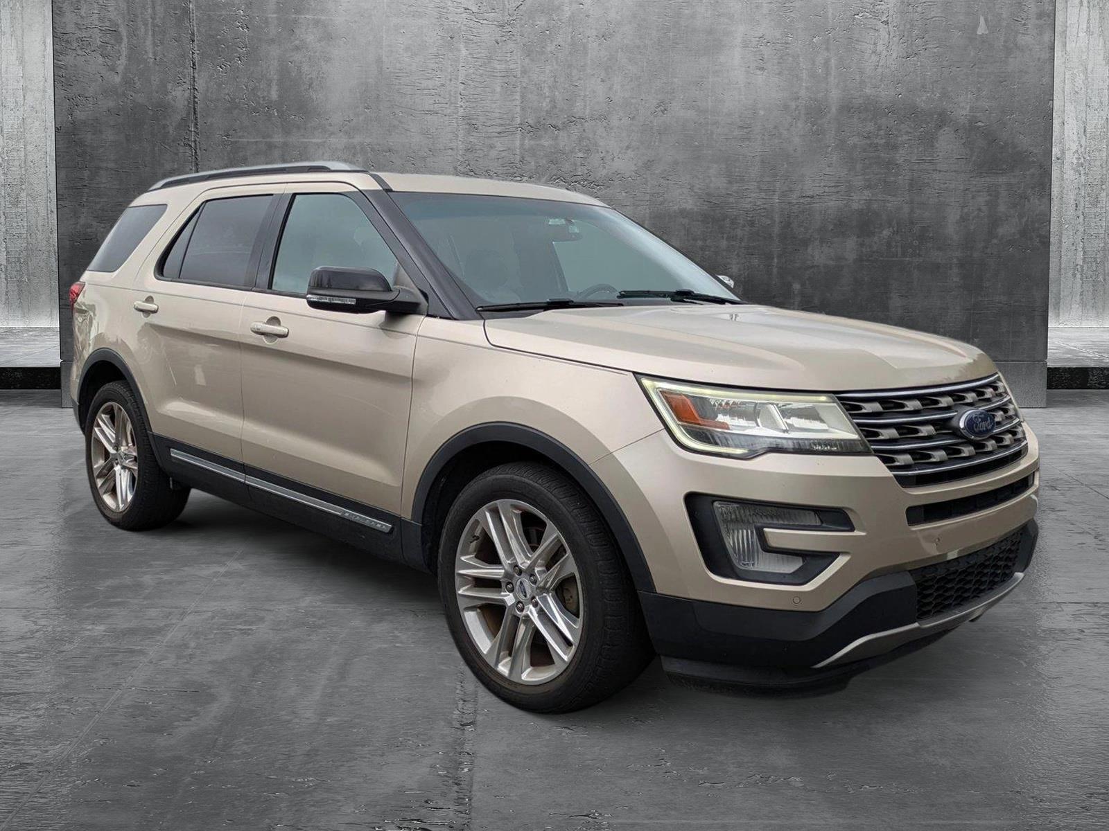 2017 Ford Explorer Vehicle Photo in Clearwater, FL 33761