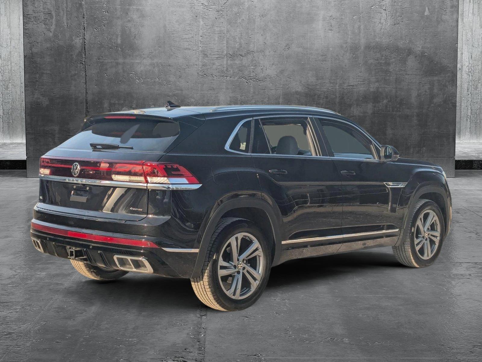 2024 Volkswagen Atlas Cross Sport Vehicle Photo in Cockeysville, MD 21030-2508