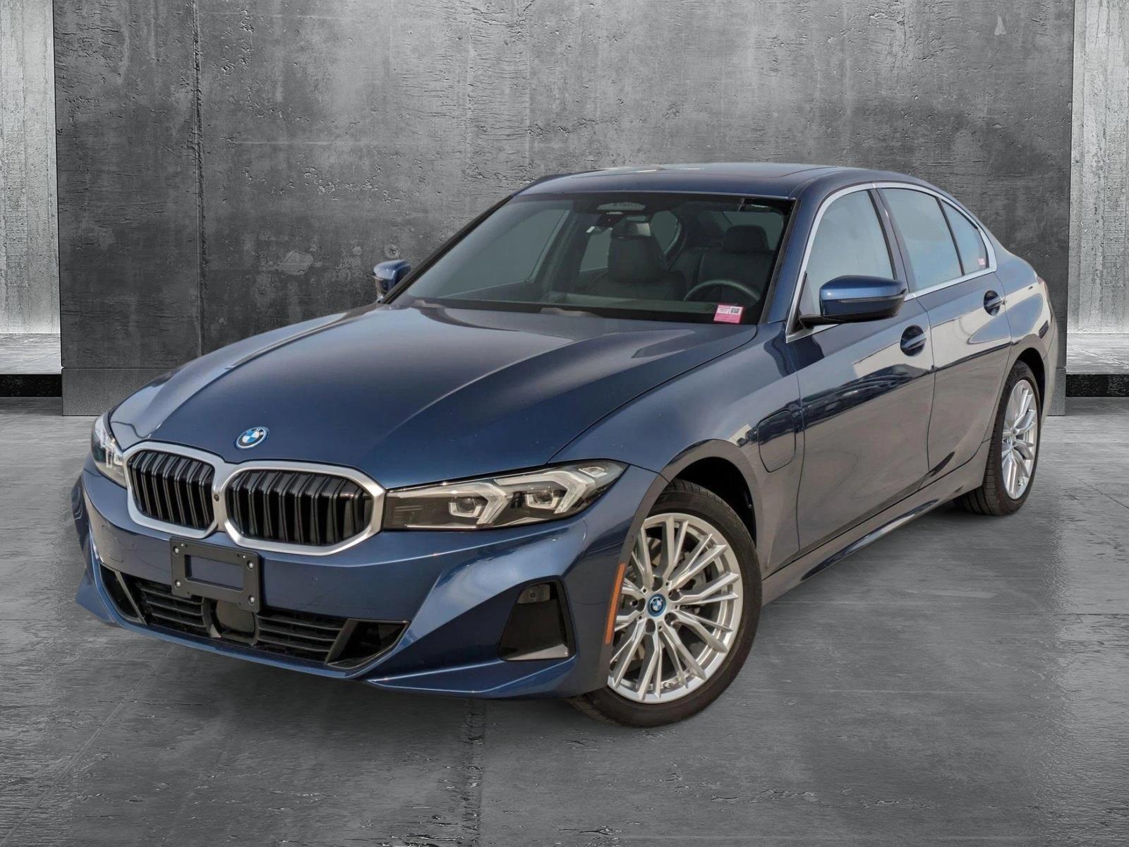 2024 BMW 330e xDrive Vehicle Photo in Rockville, MD 20852