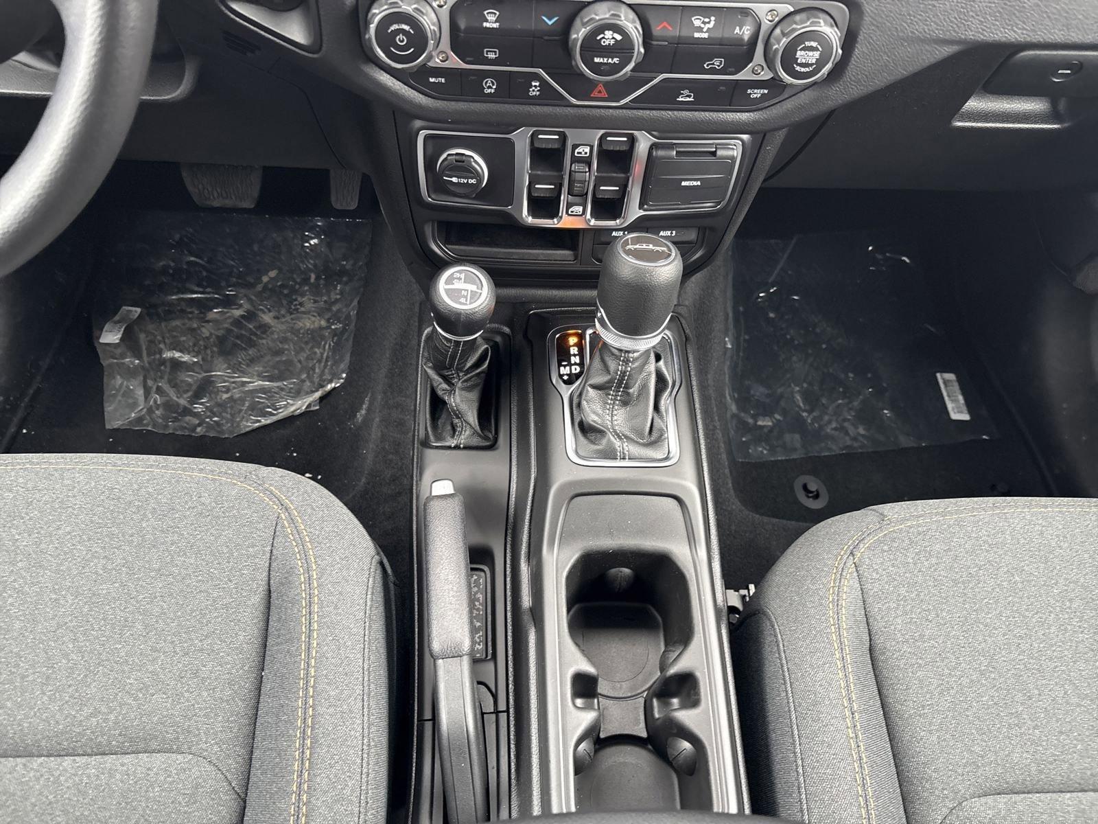 2025 Jeep Gladiator Vehicle Photo in Mechanicsburg, PA 17050-1707
