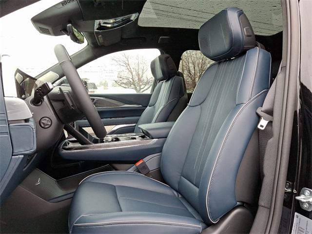 2025 Cadillac ESCALADE IQ Vehicle Photo in ALLENTOWN, PA 18103-7399
