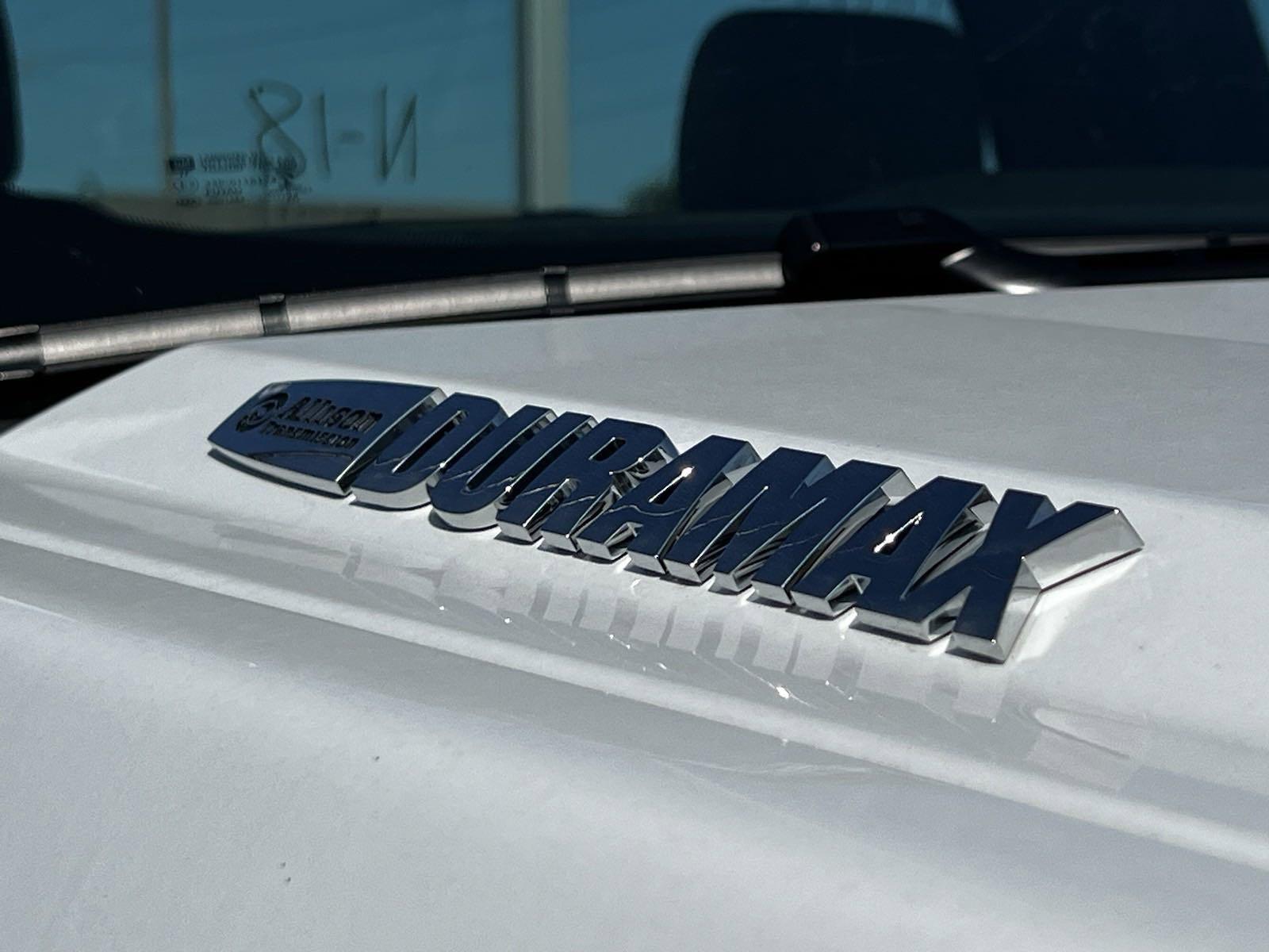 2024 Chevrolet Silverado 6500 HD Vehicle Photo in GEORGETOWN, TX 78626-7508