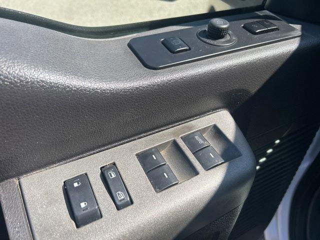 2011 Ford Super Duty F-350 SRW Vehicle Photo in MEDINA, OH 44256-9631