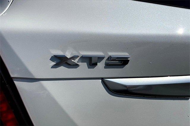 2021 Cadillac XT5 Vehicle Photo in TOPEKA, KS 66609-0000
