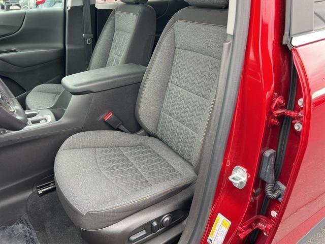 2022 Chevrolet Equinox Vehicle Photo in GREEN BAY, WI 54304-5303