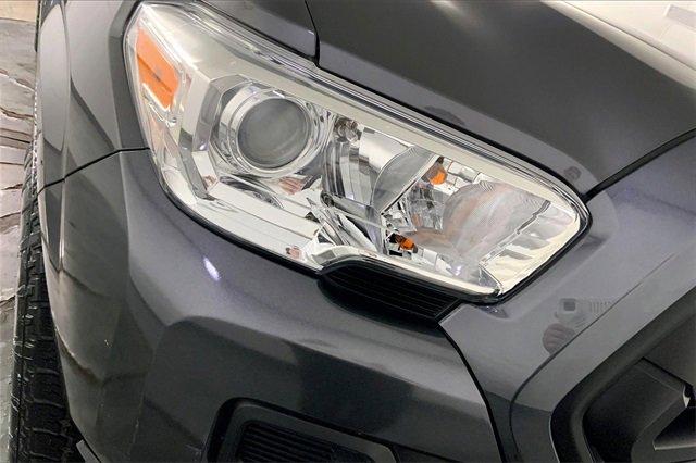 2022 Toyota Tacoma 2WD Vehicle Photo in INDEPENDENCE, MO 64055-1314