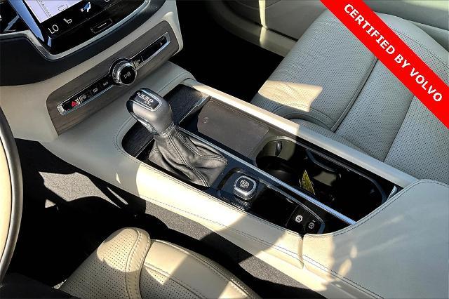 2022 Volvo XC90 Vehicle Photo in Grapevine, TX 76051