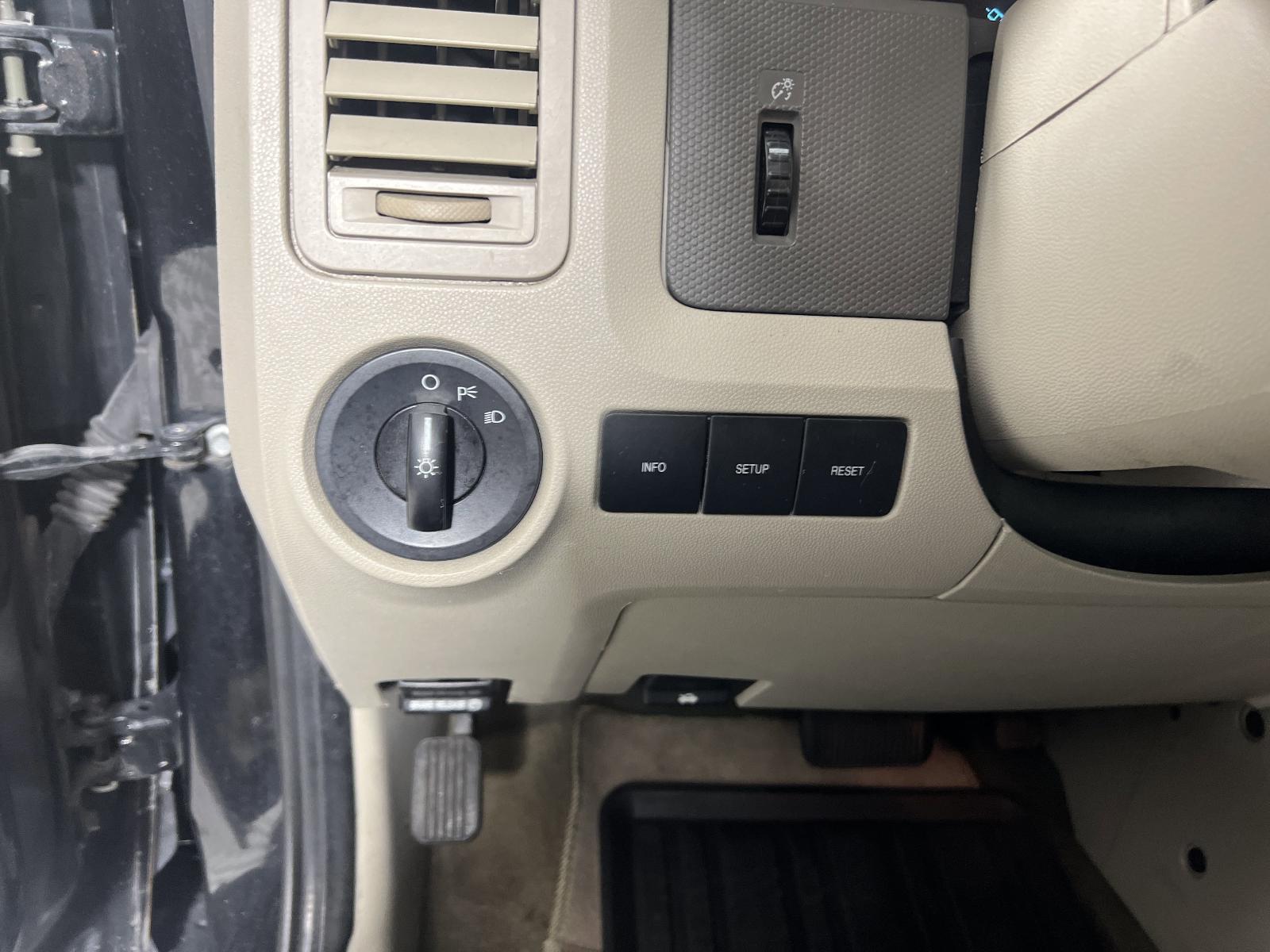 2011 Ford Escape Vehicle Photo in GEORGETOWN, TX 78626-7508