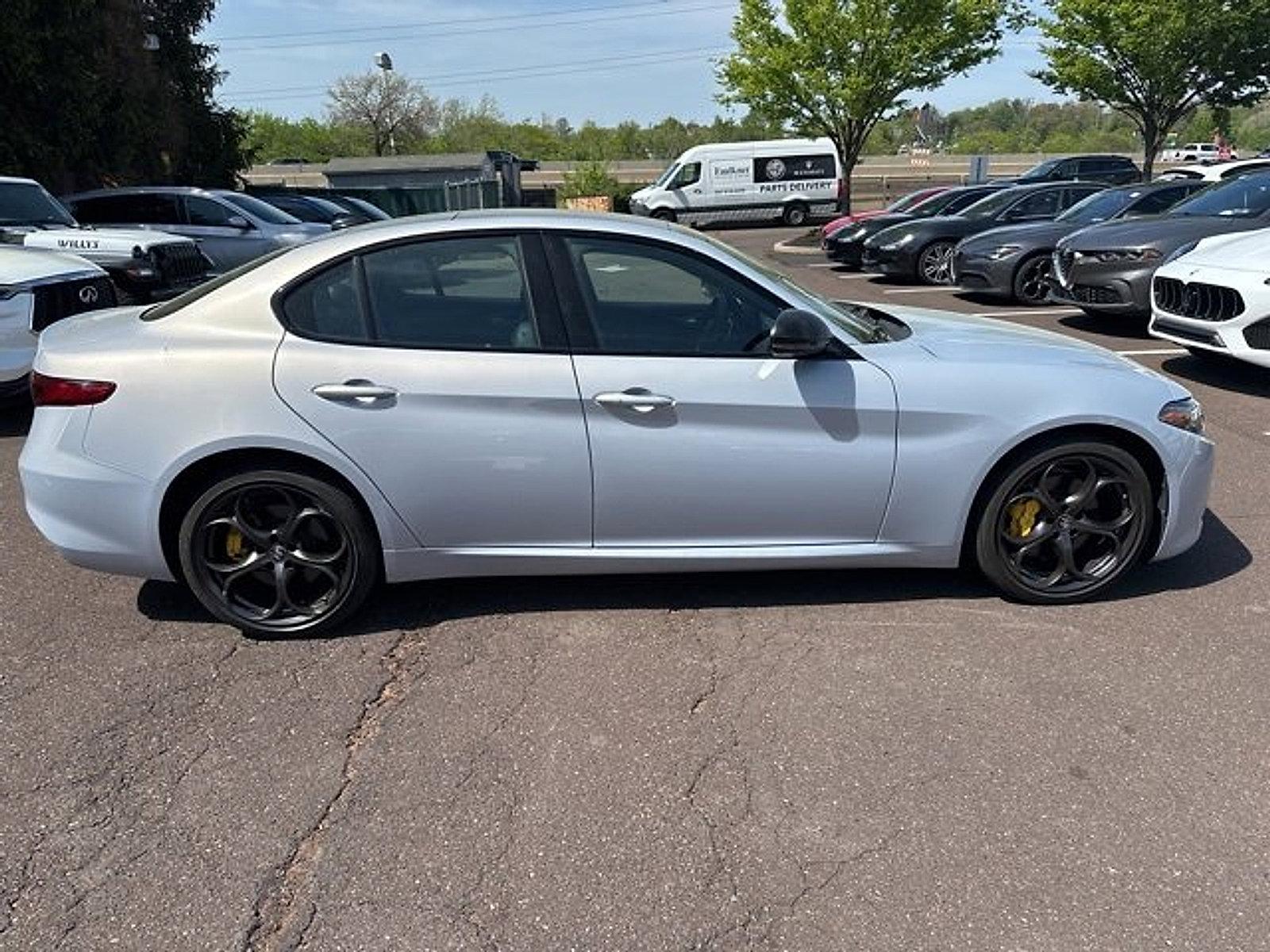2021 Alfa Romeo Giulia Vehicle Photo in Willow Grove, PA 19090