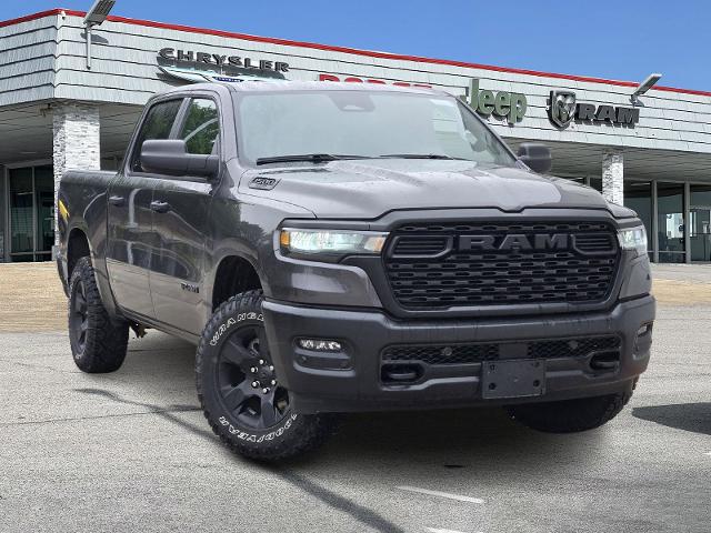 2025 Ram 1500 Vehicle Photo in Ennis, TX 75119-5114