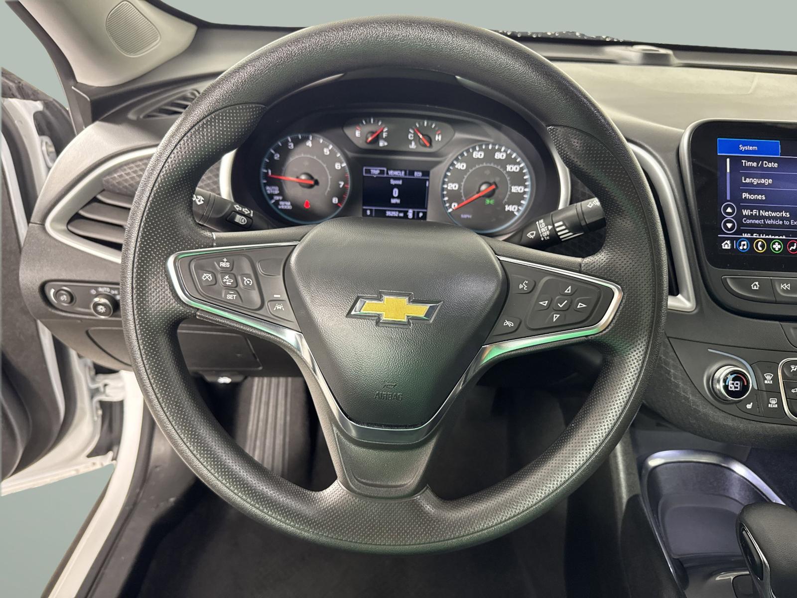 2023 Chevrolet Malibu Vehicle Photo in GEORGETOWN, TX 78626-7508