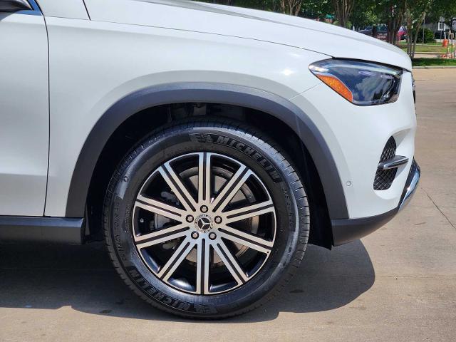 2025 Mercedes-Benz GLE Vehicle Photo in HOUSTON, TX 77079