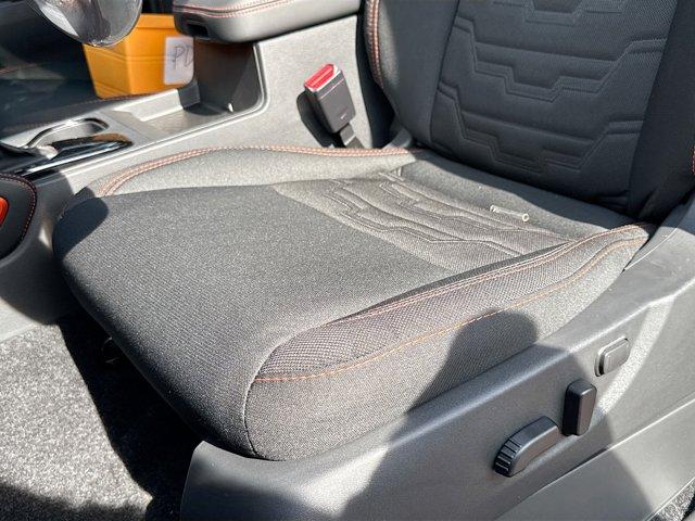2025 Nissan Frontier Vehicle Photo in Flemington, NJ 08822