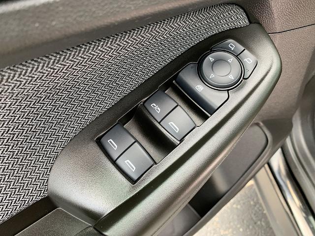 2022 Chevrolet Trailblazer Vehicle Photo in MOON TOWNSHIP, PA 15108-2571