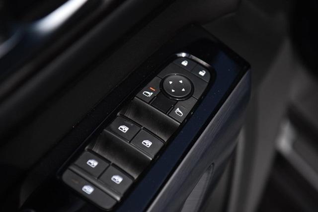 2023 Nissan Pathfinder Vehicle Photo in Ballwin, MO 63011