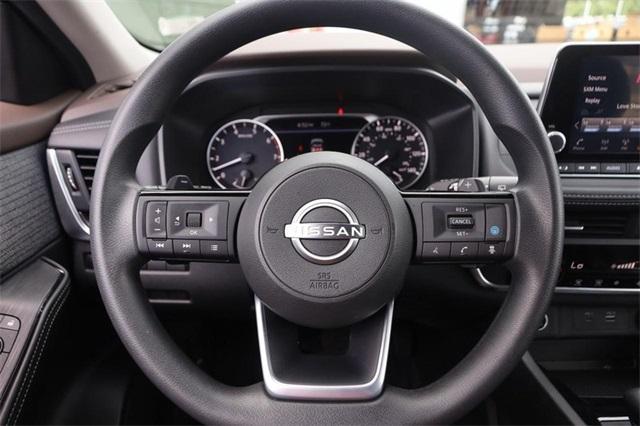 2023 Nissan Rogue Vehicle Photo in Hazelwood, MO 63042