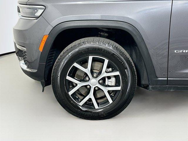 2024 Jeep Grand Cherokee L Vehicle Photo in Doylsetown, PA 18901
