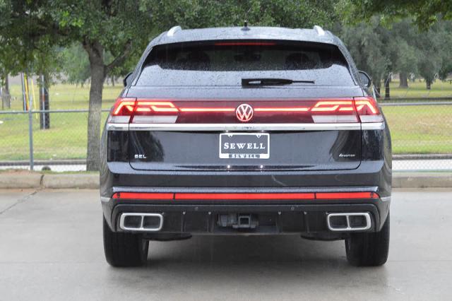 2024 Volkswagen Atlas Cross Sport Vehicle Photo in Houston, TX 77090