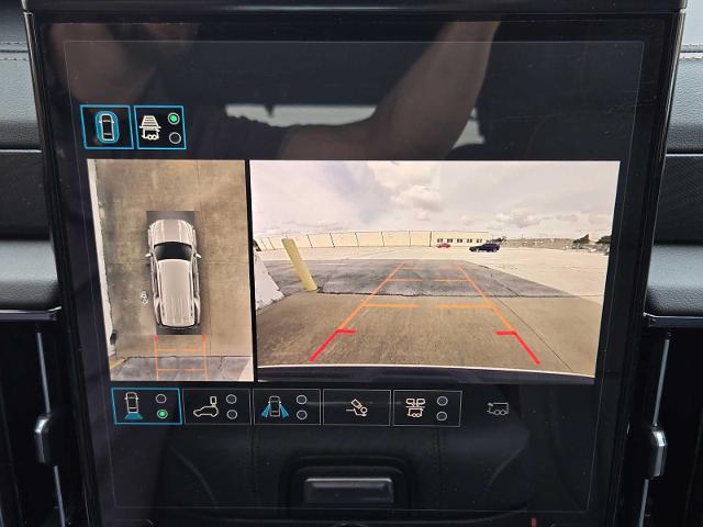 2025 GMC Yukon Vehicle Photo in DALLAS, TX 75209-3016