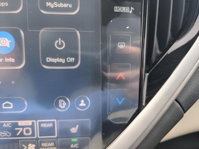 2025 Subaru Ascent Vehicle Photo in Green Bay, WI 54304