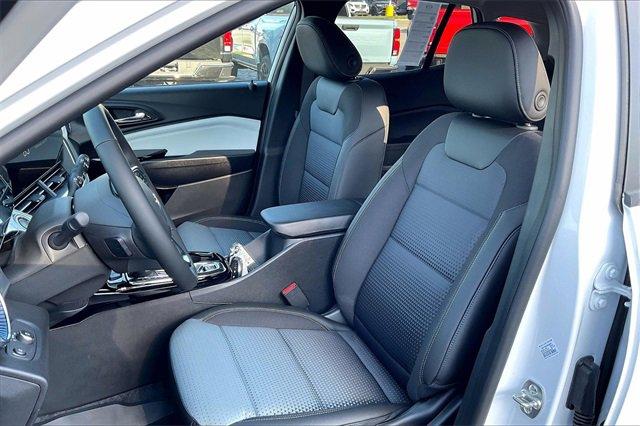 2025 Chevrolet Trax Vehicle Photo in INDEPENDENCE, MO 64055-1314