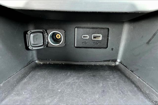 2023 GMC Acadia Vehicle Photo in Tulsa, OK 74145