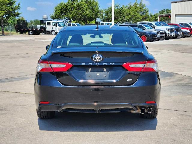 2019 Toyota Camry Vehicle Photo in DENTON, TX 76210-9321