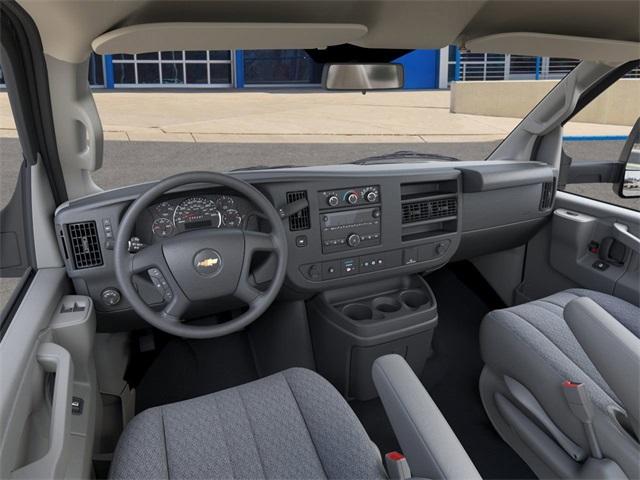2025 Chevrolet Express Commercial Cutaway Vehicle Photo in ENGLEWOOD, CO 80113-6708