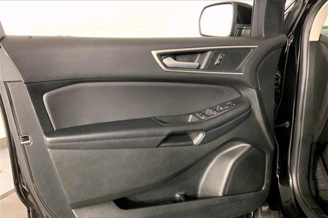 2024 Ford Edge Vehicle Photo in INDEPENDENCE, MO 64055-1314